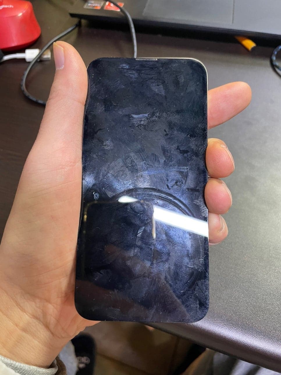 iPhone 13 mini 액정 교체 수리 사진